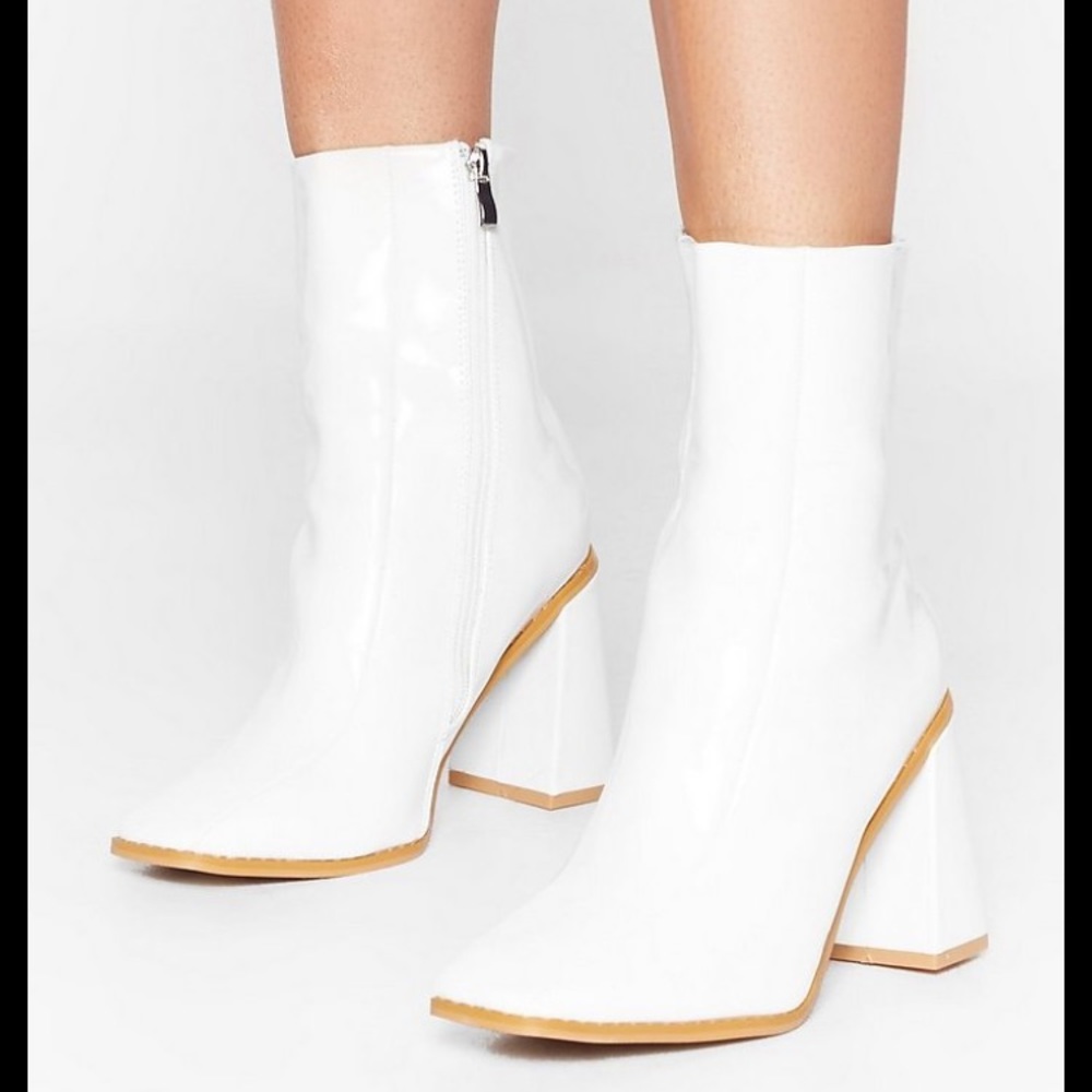 Nasty gal White booties